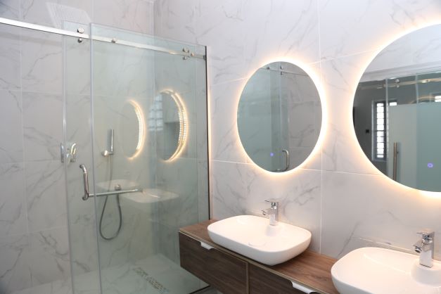 Spacious 4 Bedroom Detached Duplex with BQ