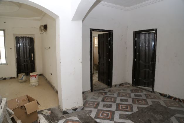 5bedroom detached duplex with bq