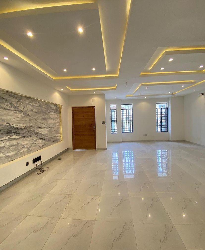 4 Bedroom Terrace Duplex with BQ