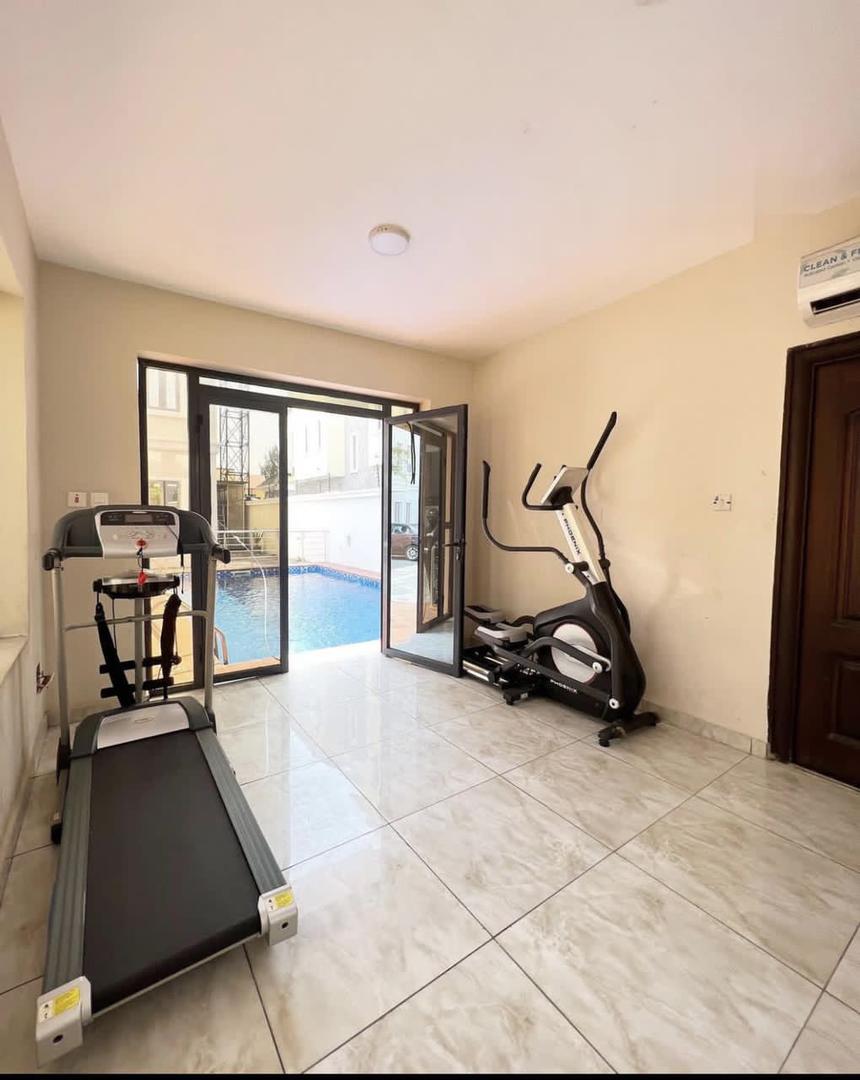3 bedroom apartment