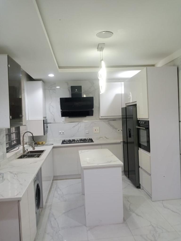 4 bedroom semi detached duplex with BQ