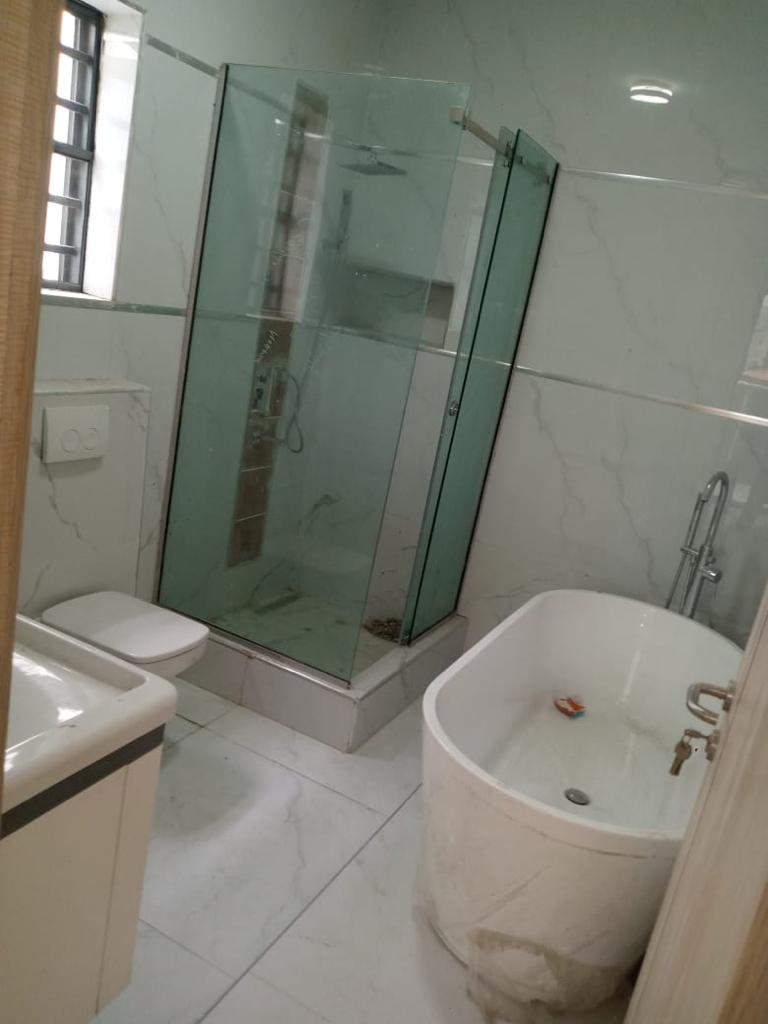 4 bedroom semi detached duplex with BQ