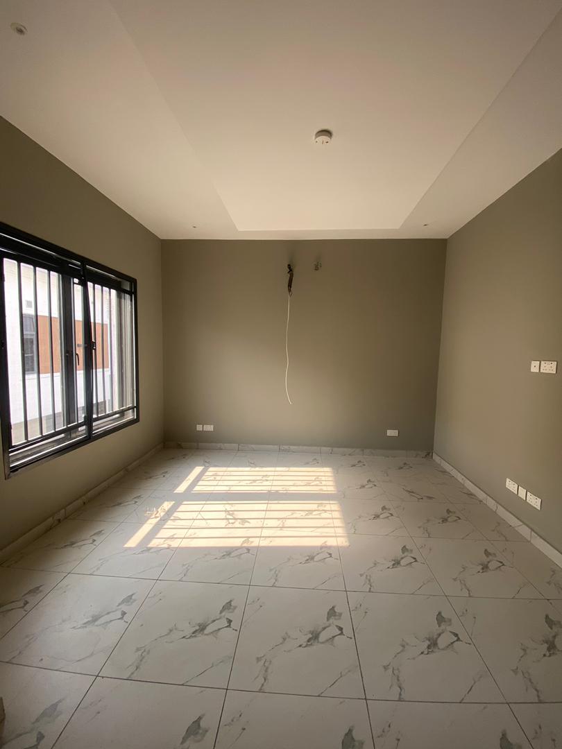3 bedroom semi detached duplex