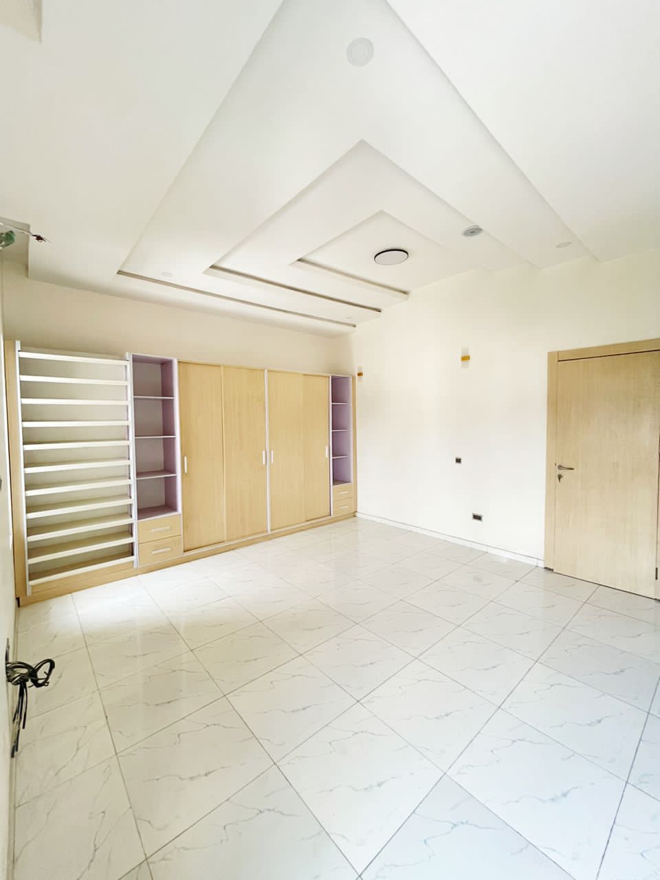 4 bedroom semi detached duplex with BQ