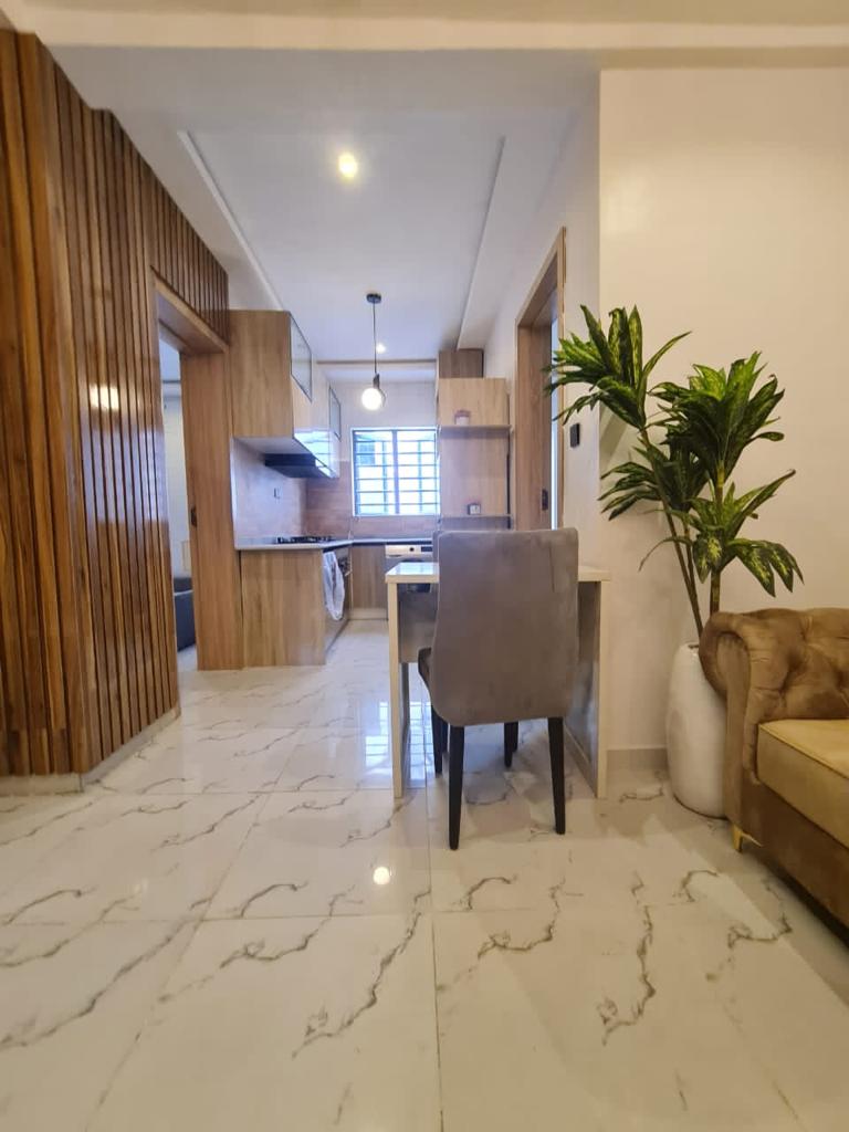 2 BEDROOM FULLY FURNISHED AND SERVICED APARTMENT